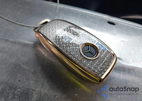 2020 Mercedes-Benz Glb 250 4Matic z USA, uszkodzony, nr VIN WDC4M4HB2LW010110